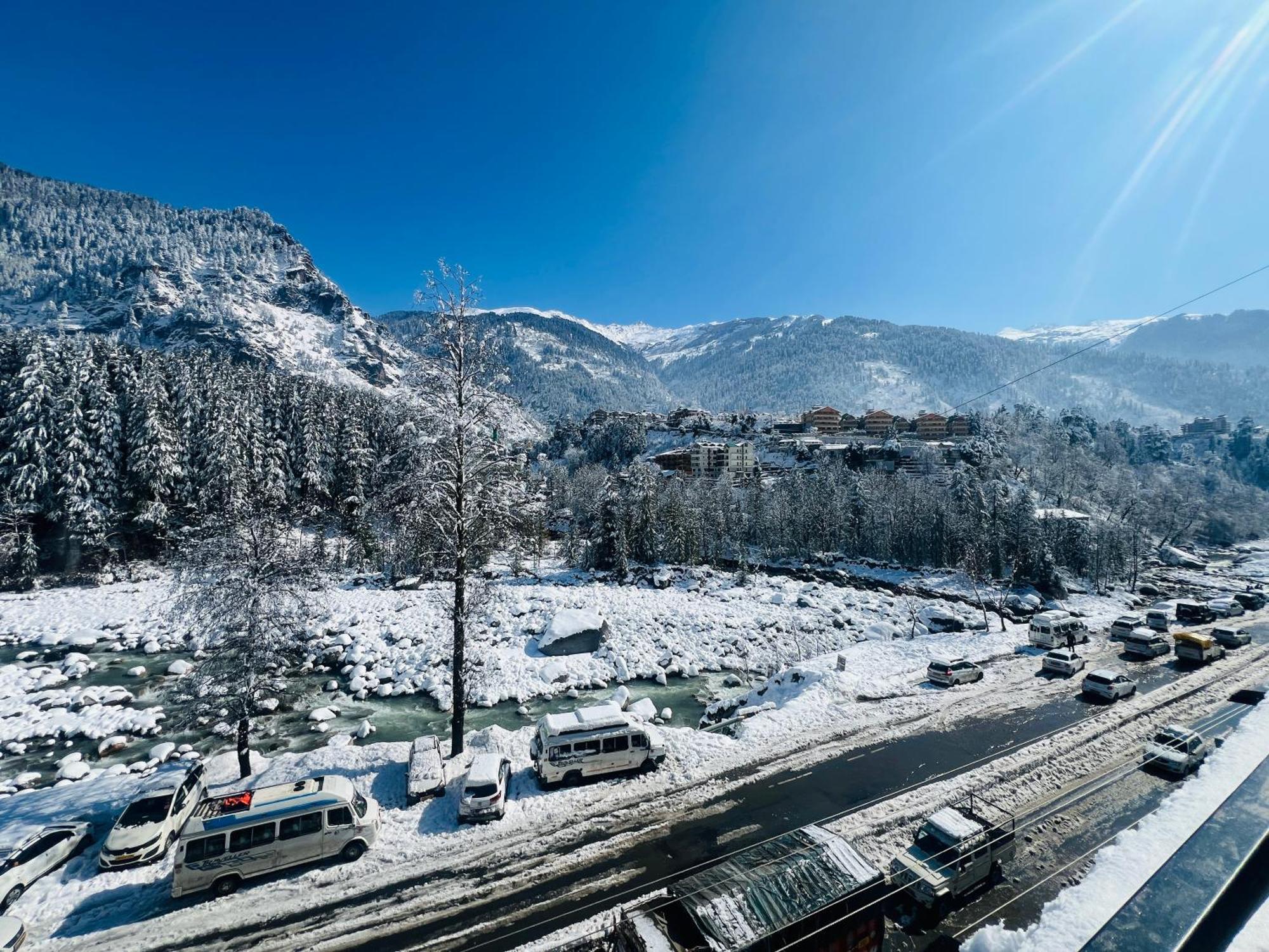 Hotel Green Link -#Near Volvo Bus Stand #Mountain View #River View #Open Terrace 马拉里 外观 照片
