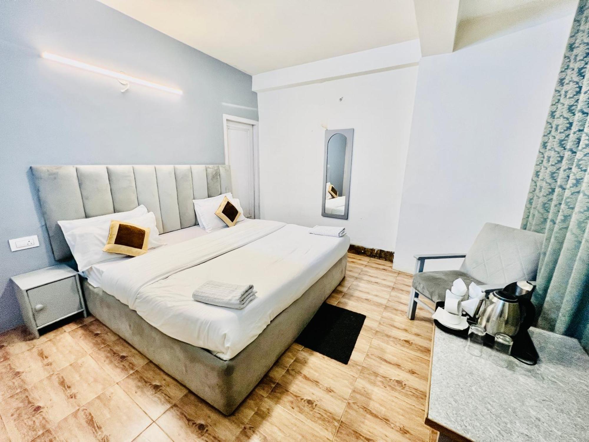 Hotel Green Link -#Near Volvo Bus Stand #Mountain View #River View #Open Terrace 马拉里 外观 照片