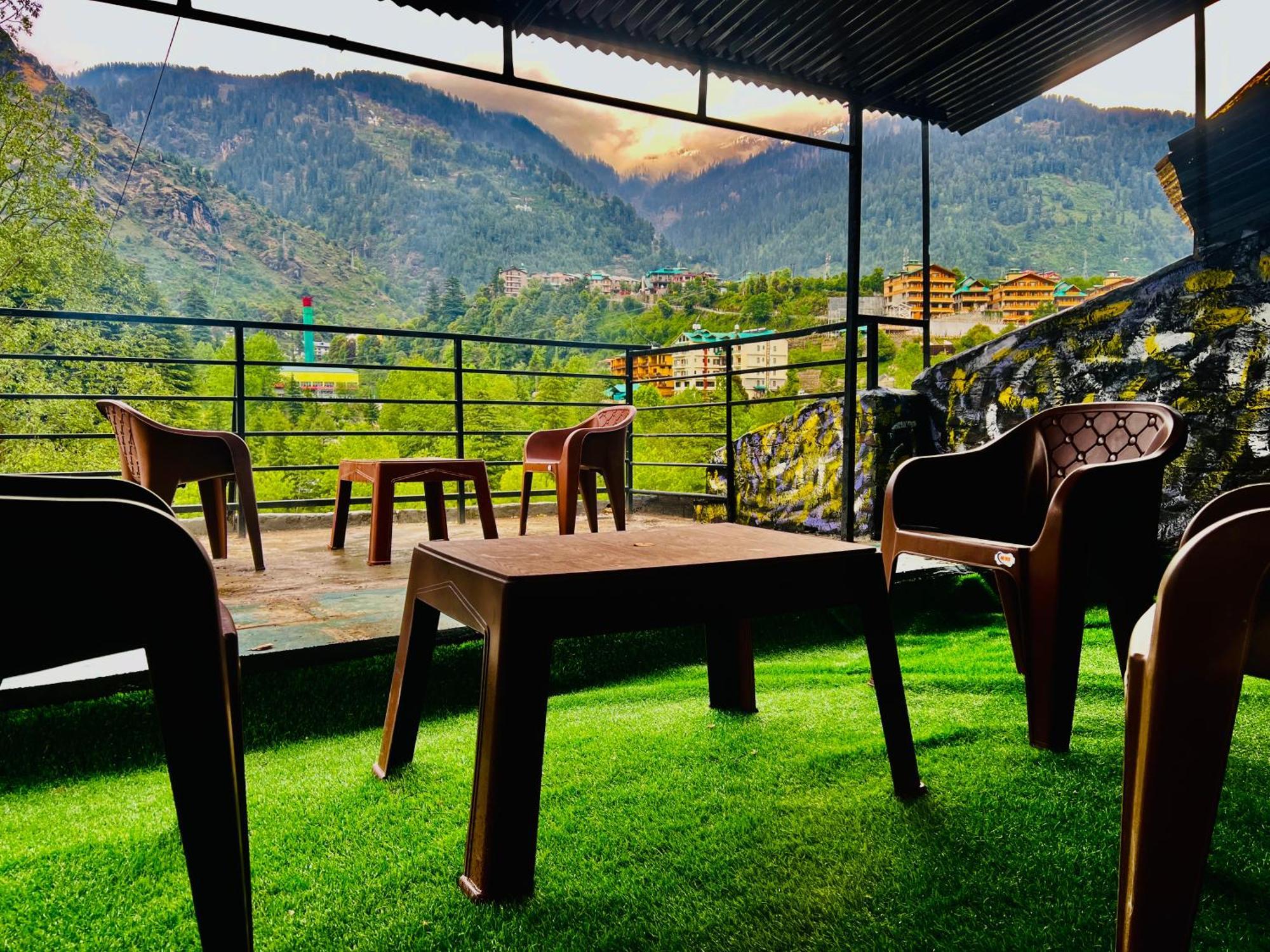 Hotel Green Link -#Near Volvo Bus Stand #Mountain View #River View #Open Terrace 马拉里 外观 照片