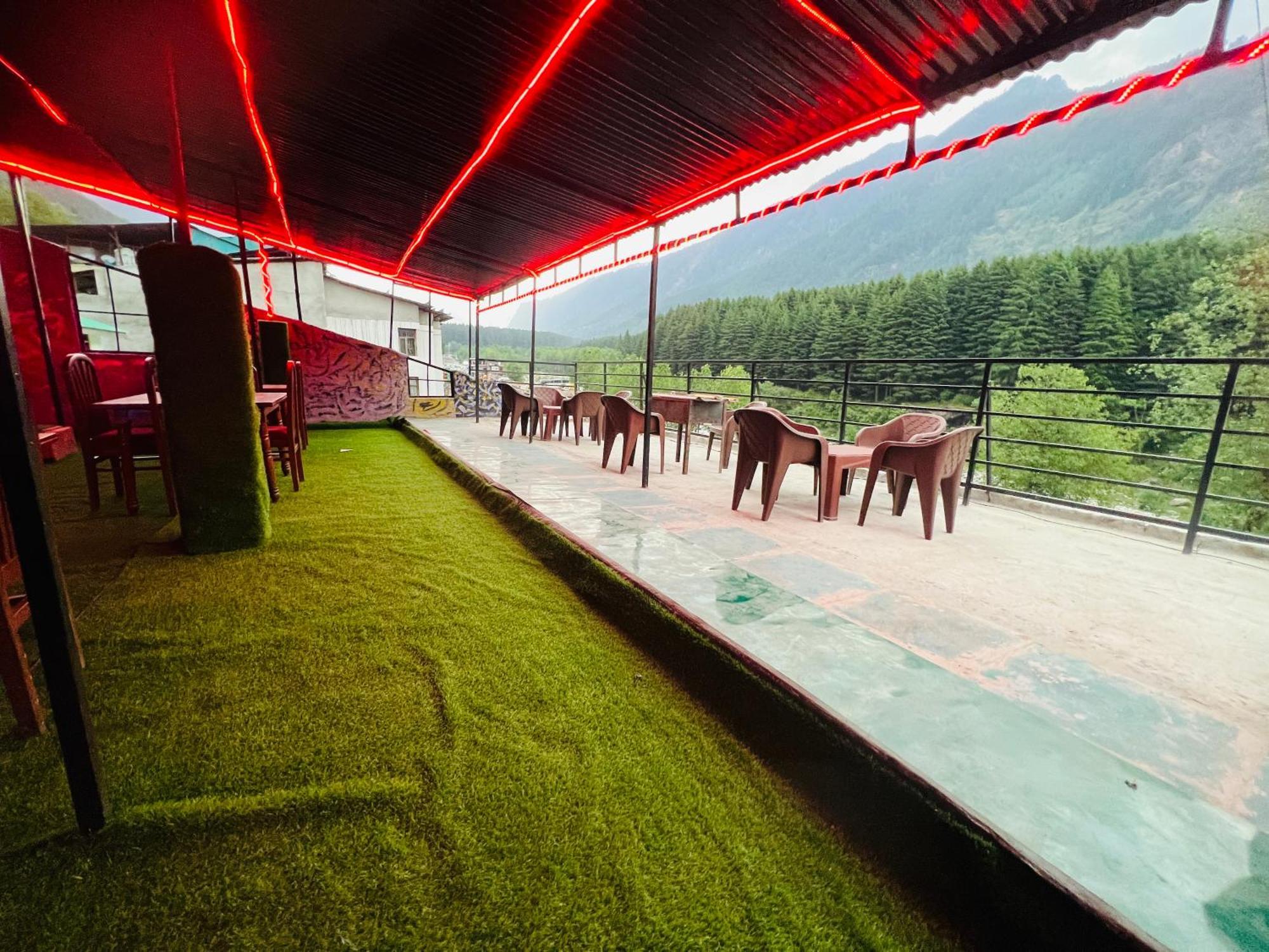 Hotel Green Link -#Near Volvo Bus Stand #Mountain View #River View #Open Terrace 马拉里 外观 照片