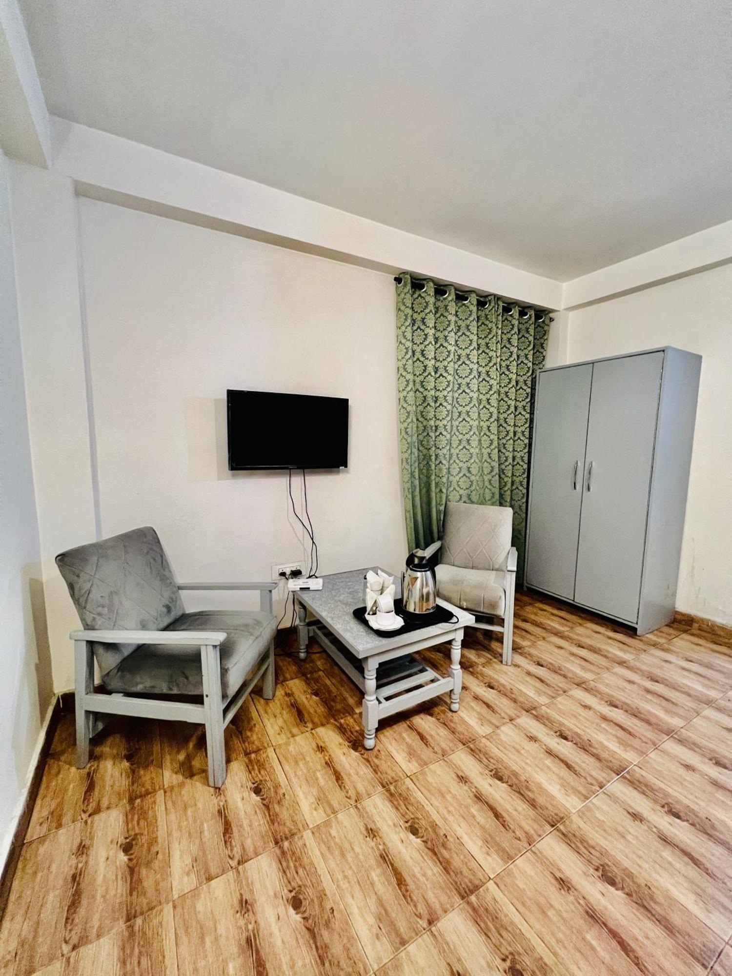 Hotel Green Link -#Near Volvo Bus Stand #Mountain View #River View #Open Terrace 马拉里 外观 照片