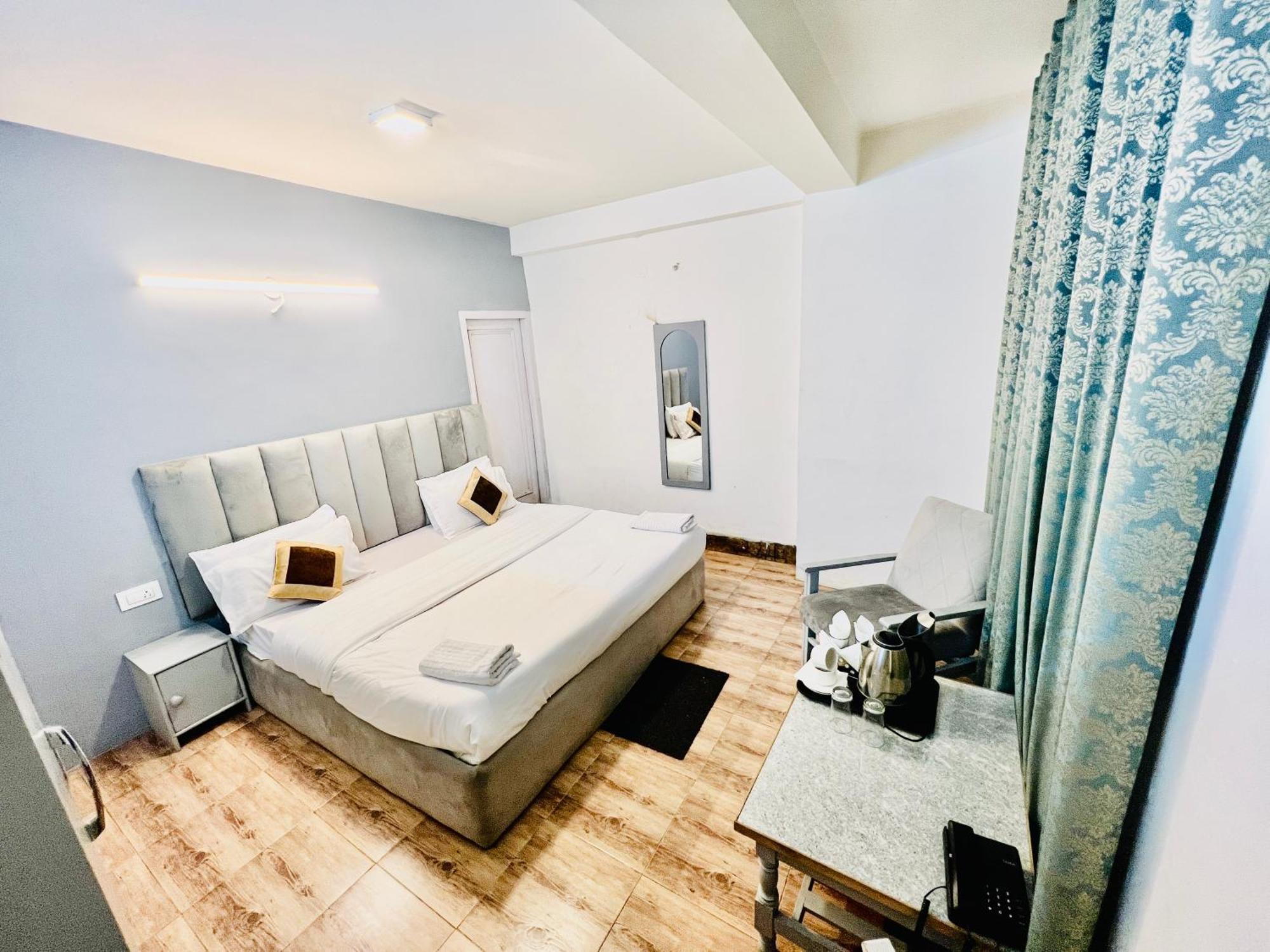 Hotel Green Link -#Near Volvo Bus Stand #Mountain View #River View #Open Terrace 马拉里 外观 照片
